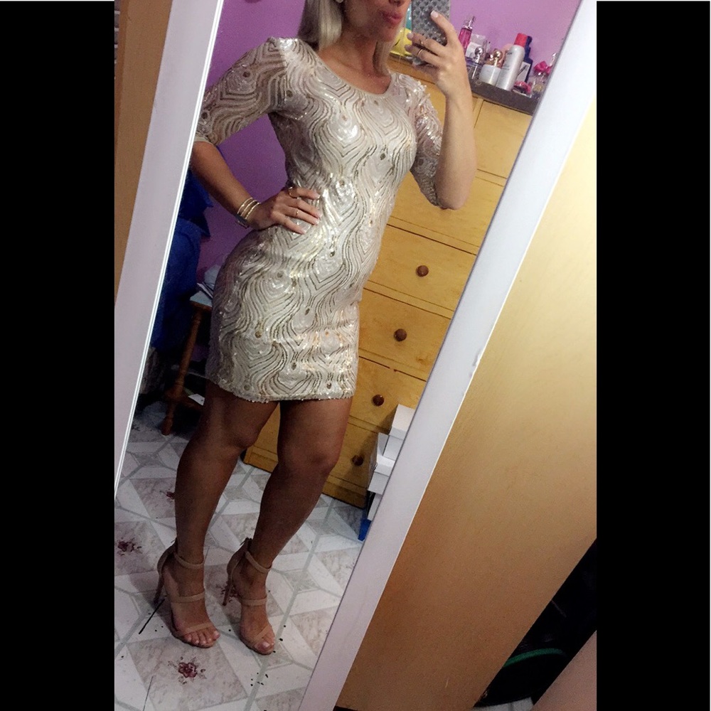 Gold/champagne mini desss